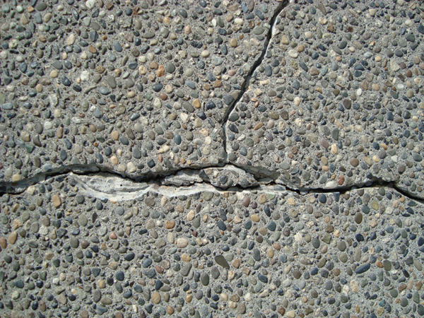 Click on the photo to see this crack repaired...